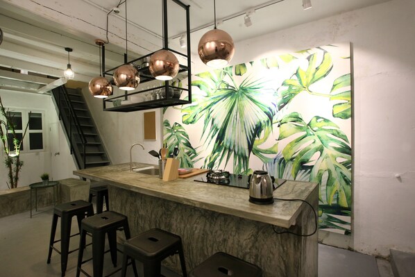 Interior - Best location Cafe attached homestay (George Town)