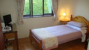 Decoración personalizada, muebles diferentes y wifi gratis 