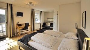 Dobbeltrom – deluxe, eget bad (Doppelzimmer mit Balkon)