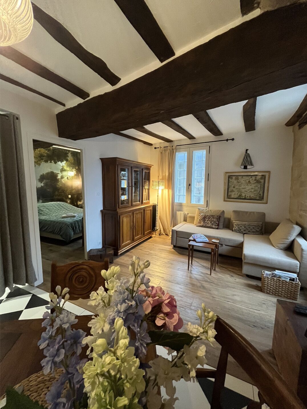 2 chambres, fer et planche à repasser, Wi-Fi, draps fournis