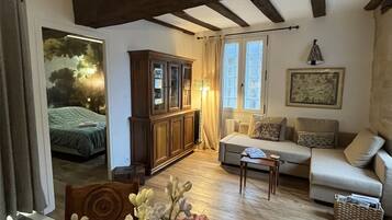 2 chambres, fer et planche Ă repasser, Wi-Fi, draps fournis