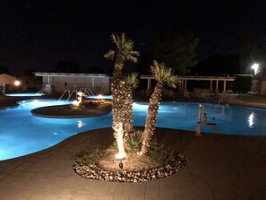 A heated pool - Lovely  Oasis in Mission Lakes Country Club (Desert Hot Springs)