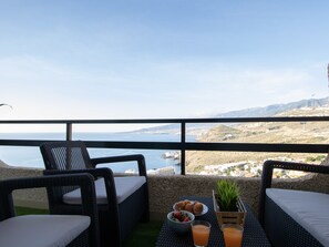 Property grounds - Tabaiba Premier Views Apartment (Santa Cruz de Tenerife)