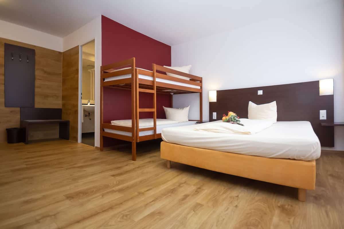 1 bedroom, blackout drapes, soundproofing, free WiFi