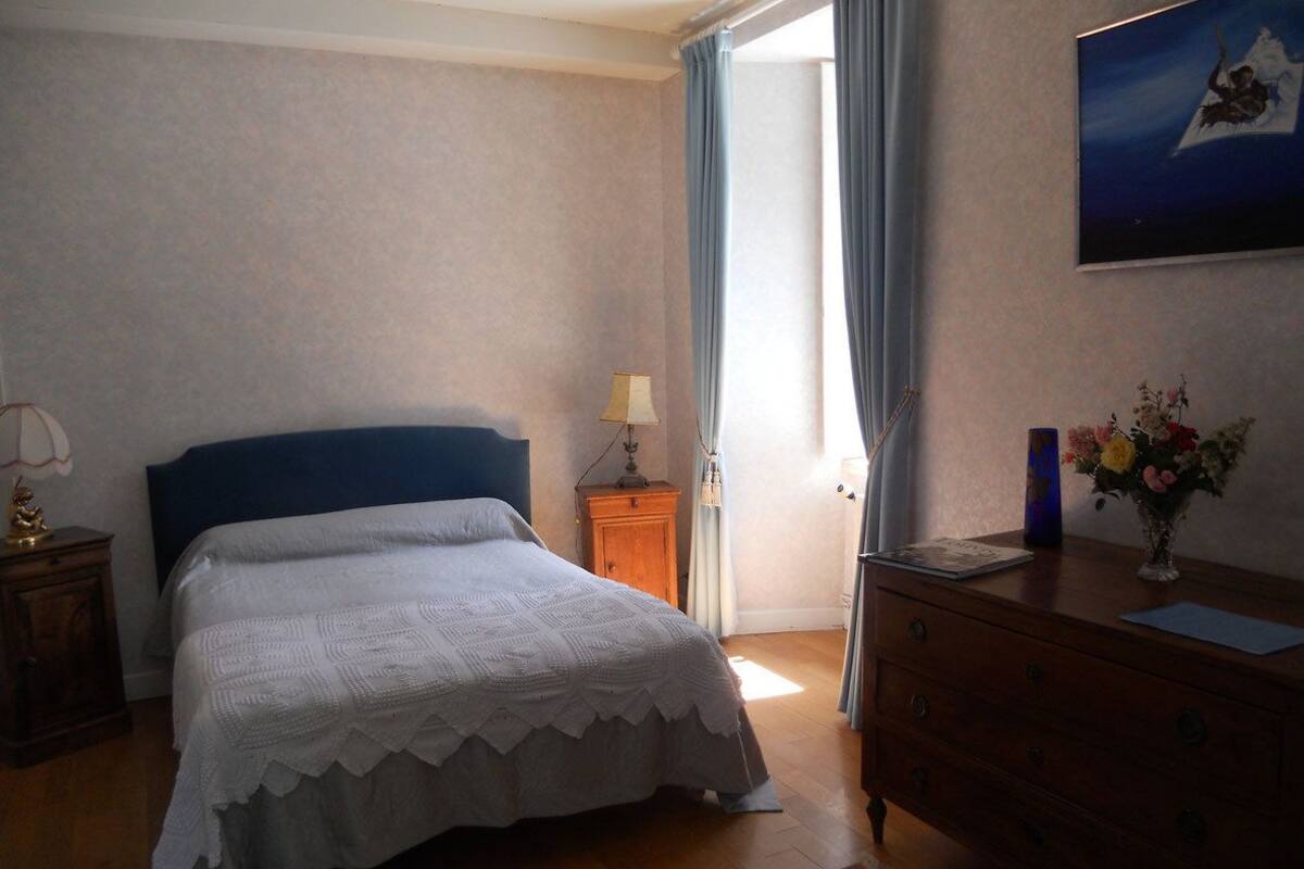 Chambres insonorisées, lits bébé (gratuits), Wi-Fi gratuit