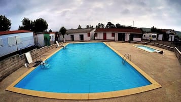 Utomhuspool