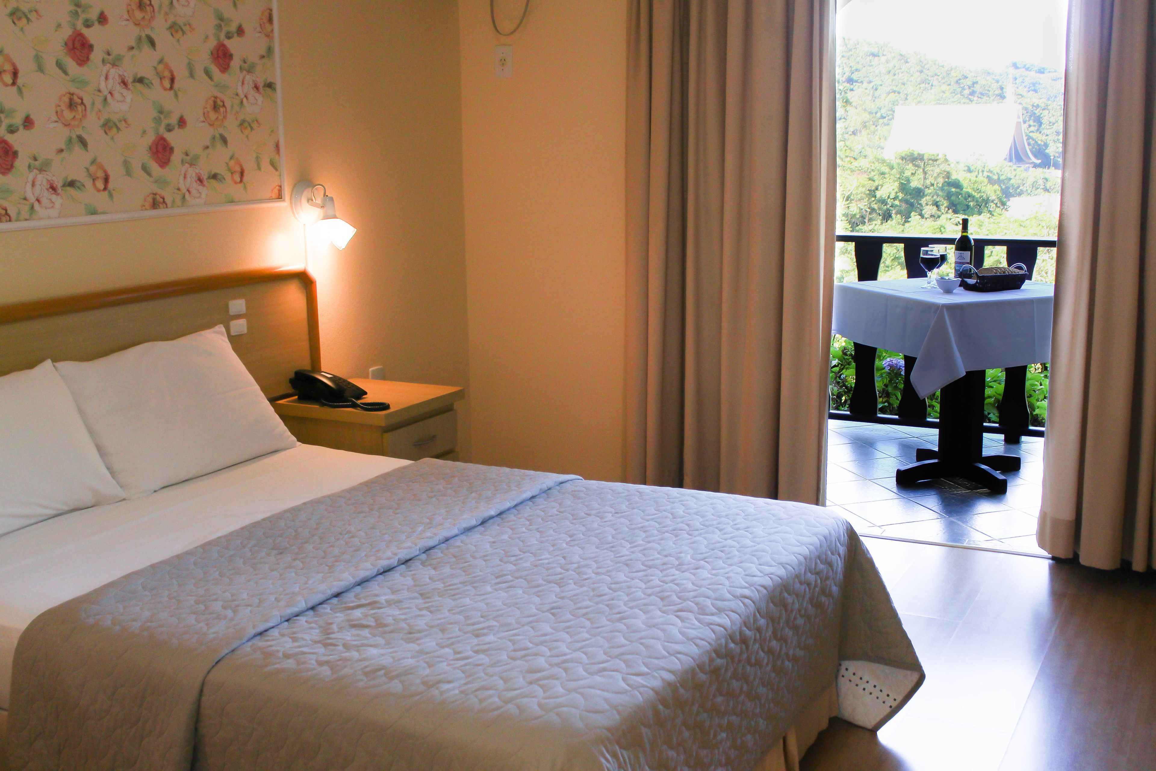 traditional double room, 1 double bed, non smoking | minibar, individually decorated, blackout curtains, rollaway beds