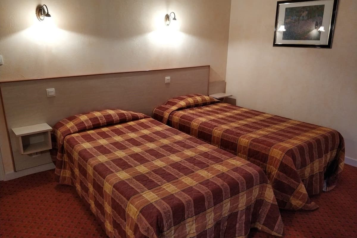 Superior Double Room, Private Bathroom | 1 bedroom