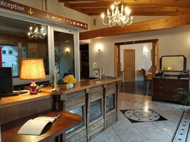 Hall