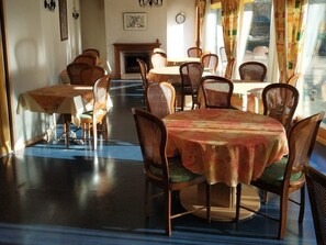 Restaurant - Hôtel Calisola (Chalezeule)