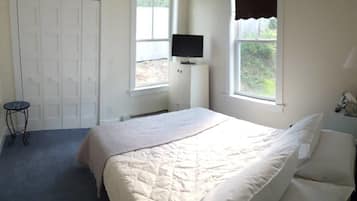 2 bedrooms, free WiFi
