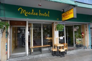 Front of property - OYO 730 Meedee Hostel (Bangkok)
