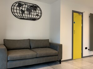 Habitació familiar | Caixa forta a l'habitació, escriptori i habitacions insonoritzades 