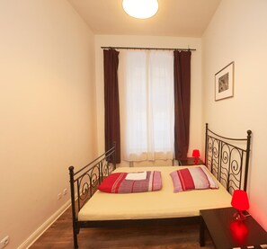 Blackout curtains, soundproofing, free WiFi, bed sheets