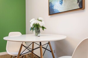 Apartment (1 Bedroom) | Bathroom - Juniper Mist - Modern 1 Bdr in Downtown (Chicago)