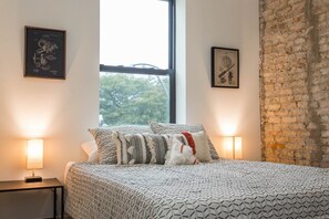 Apartment (3 Bedrooms) | 3 bedrooms, iron/ironing board, free WiFi