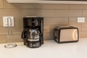 Apartment (3 Bedrooms) | Private kitchen