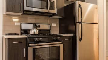 Apartment (3 Bedrooms) | Private kitchen