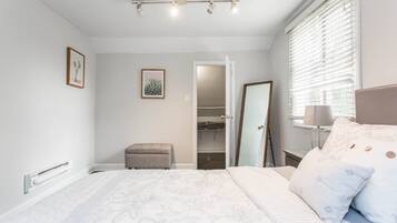 Apartment (2 Bedrooms) | 2 bedrooms, iron/ironing board, free WiFi