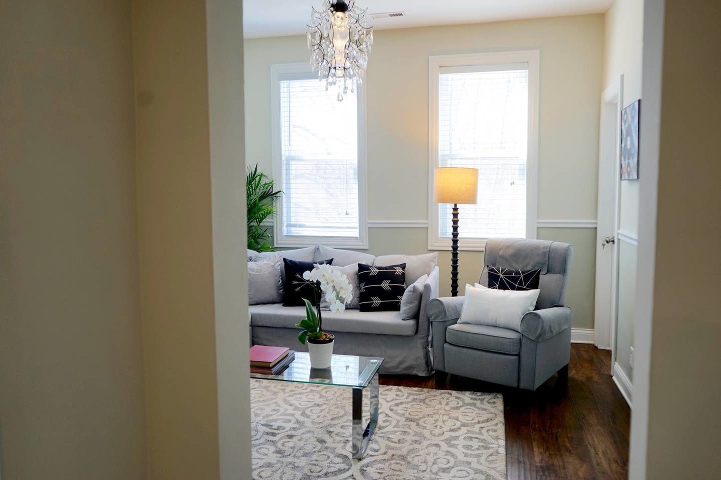 Apartment (3 Bedrooms) | Living area | TV, Netflix, streaming services