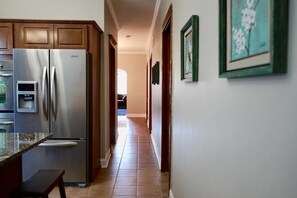 Apartment (3 Bedrooms) | Private kitchen | Microwave, stovetop, dishwasher, coffee/tea maker - The Pinnacle - Peace, Perfection, Practicality (Chicago)