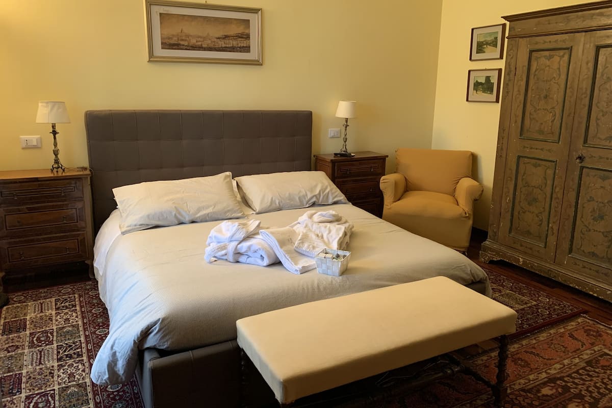 1 bedroom, minibar, in-room safe, individually furnished