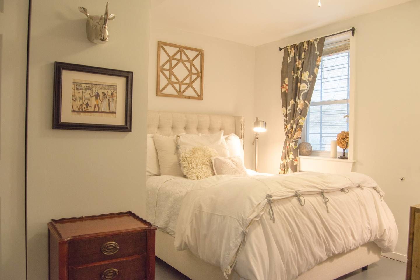 2 bedrooms, iron/ironing board, free WiFi