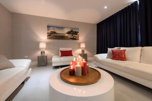 Luxury Apartment, Multiple Beds | Living room | Flat-screen TV, Netflix - Las Islas Aruba (Noord)