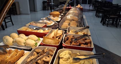 Onix Inn Hotel Cravinhos