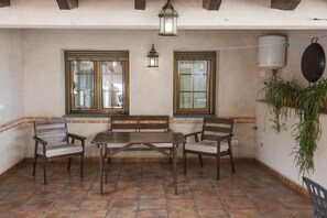 Dining - Self catering Los Laureles 2 for 17 people (Urda)