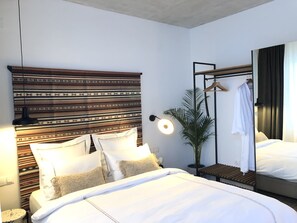 Design Apartment, Courtyard View | Desk, blackout curtains, soundproofing, iron/ironing board - Casa Figa 39 (Zagreb)