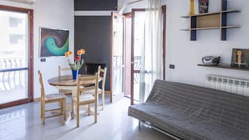 Apartment, 1 Bedroom (1) | Living area | Flat-screen TV, Netflix, streaming services