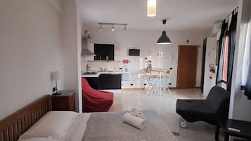 Apartment, 1 Bedroom (3)