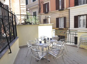 Apartment, 3 Schlafzimmer (C) | Terrasse/Patio