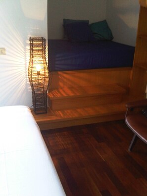 Departamento, 2 habitaciones | Servicios de la habitación