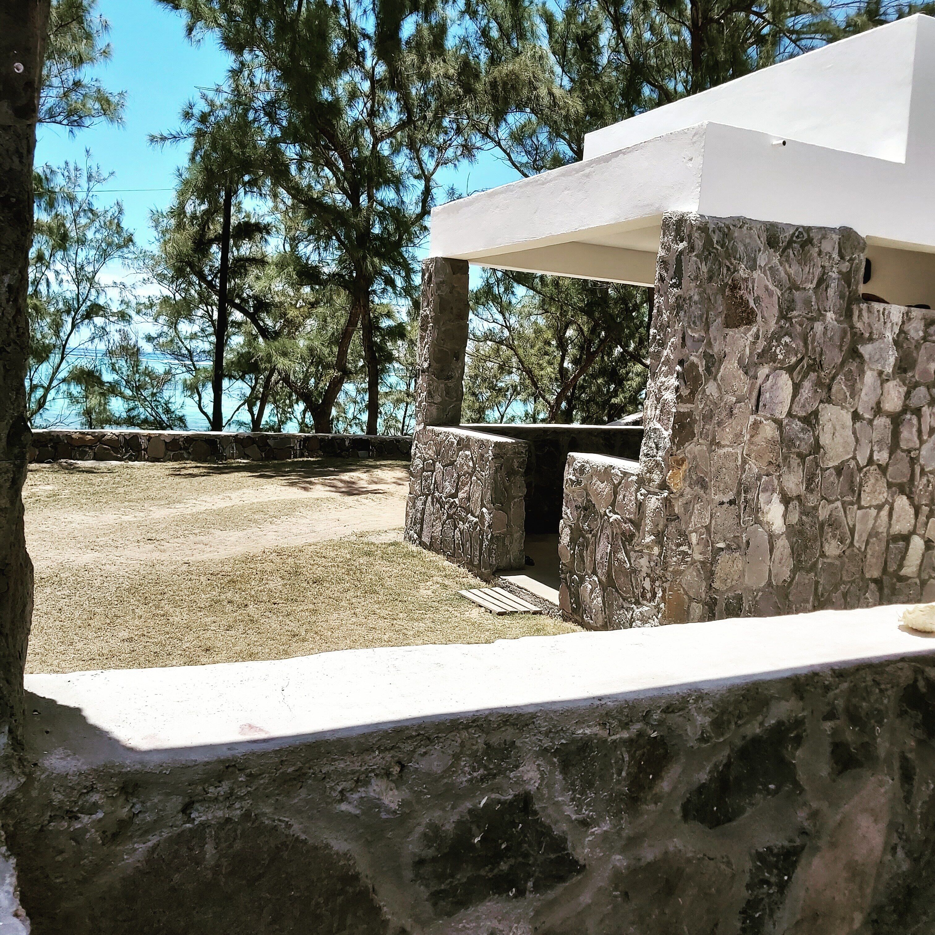 Phòng đôi cơ bản, 1 giường cỡ queen, không hút thuốc, quang cảnh bãi biển (Blue) | Quang cảnh vườn