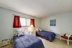 2 bedrooms, desk, free WiFi - Queens Grant 733 (Hilton Head Island)