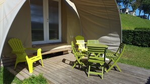 Tent, 2 Bedrooms, Shared Bathroom | Terrace/patio - Camping Le Mont Joli Bois (Criel-sur-Mer)