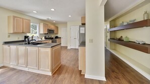 Private kitchen - Gloucester 77 (Hilton Head Island)