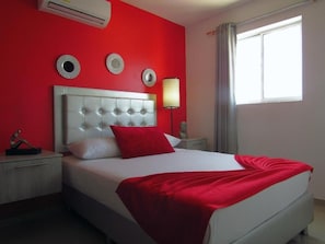 Double Room, 1 Double Bed | In-room safe, iron/ironing board, free WiFi, bed sheets - Hotel Bella Mar (Cartagena)