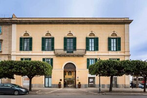 Facciata della struttura