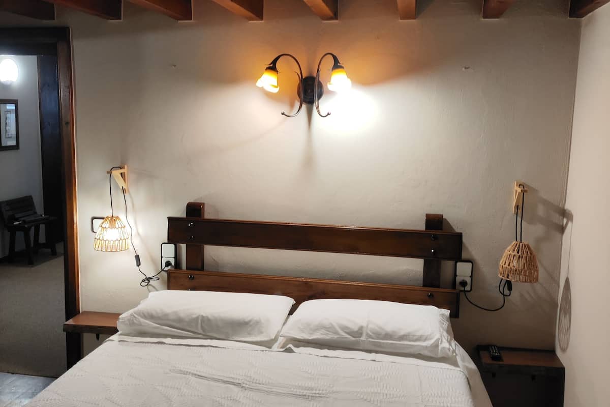 Double Room, 1 Double Bed