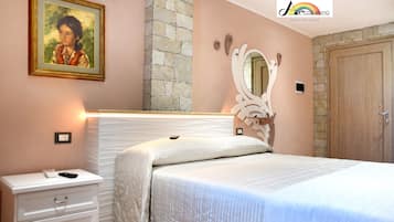 1 chambre, coffres-forts dans les chambres, bureau