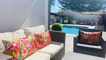 Piscine extérieure, piscine chauffée