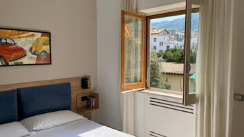 2 bedrooms, desk, soundproofing, iron/ironing board