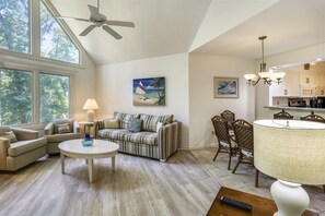 Casa | Sala de estar | Televisión y reproductor de DVD