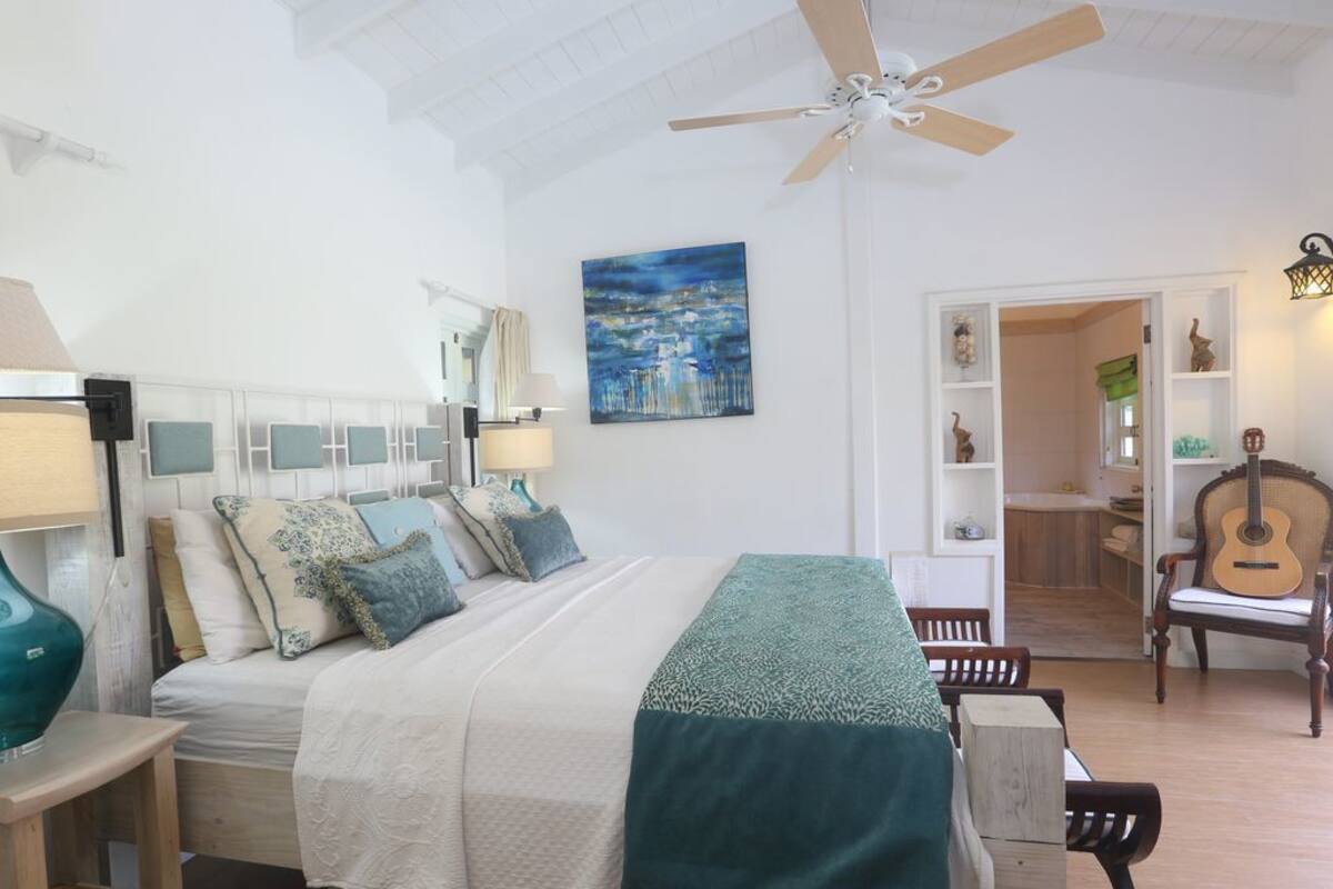 Quarto casal panorâmico | Individualmente decorados, individualmente mobiliados, escrivaninha