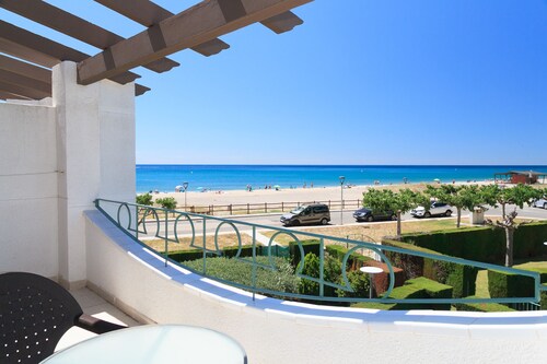 Schönes Ferienhaus am Strand - UHC ARENAL 332