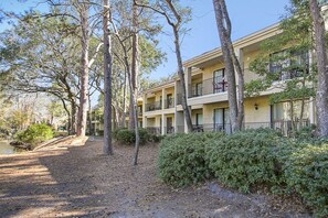Property grounds - Devonshire 119 (Hilton Head Island)
