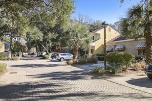 Street view - Devonshire 119 (Hilton Head Island)